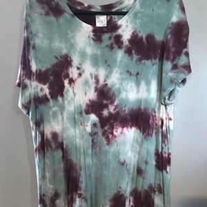 Time and Tru Tie Dye knot top